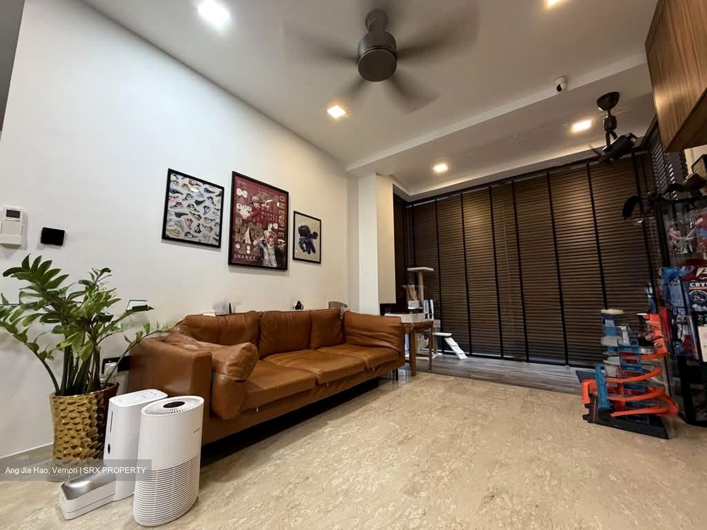 Palm Galleria (D15), Apartment #565284261